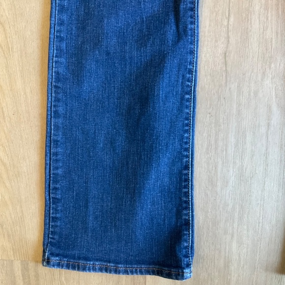 Levi's 415 Relaxed Bootcut Jeans Women's Size 32 mid wash blue boot flare - Picture 7 of 16